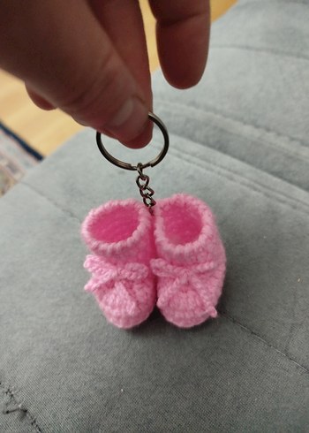 Pembe Örgü Kız Bebek Patik Anahtarlık