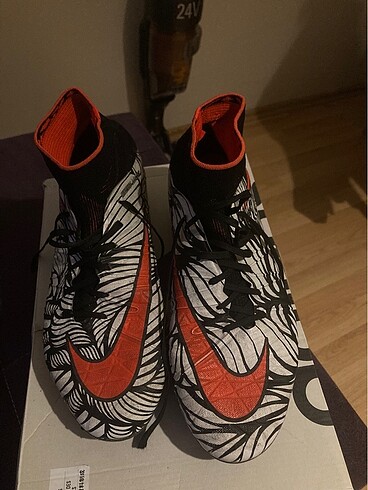 Nike Hypervenom Phade Neymar Özel Seri