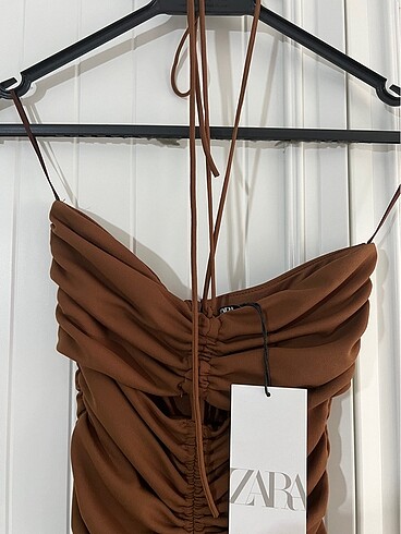 xs Beden Zara etiketli elbise