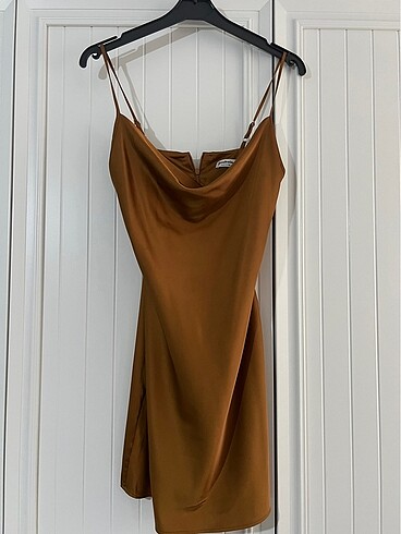 Saten bronz renk elbise