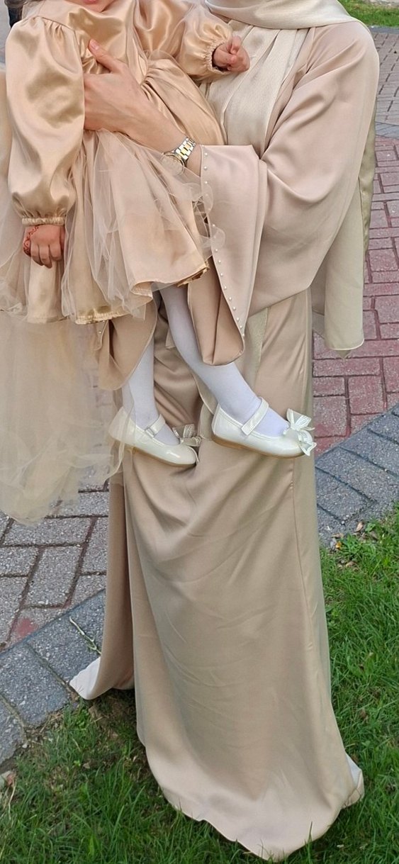 Bej Uzun Kollu Drapeli Abiye Elbise,38 beden içinde olur - Görsel 3