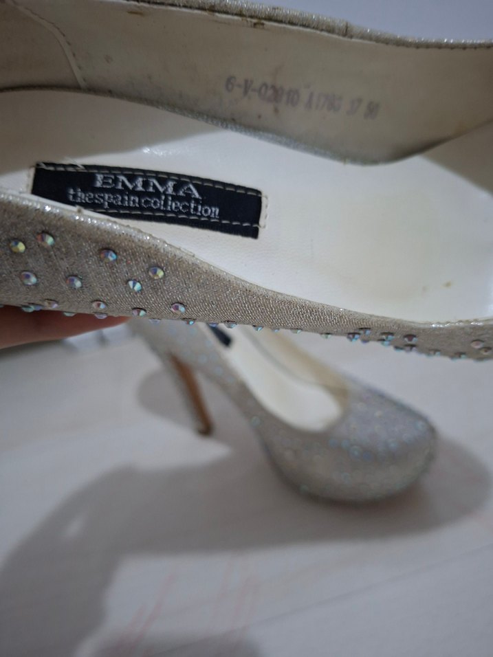 gri beyaz gibi renk İşlemeli taşlı Topuklu Kadın Ayakkabı - Görsel 3