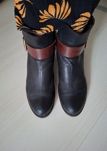 siyah Kahverengi Deri Tokalı Kadın Bot - Görsel 2