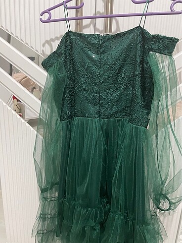 Yeşıl elbise - Görsel 6