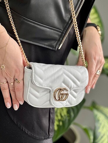 Gucci marmont mini çanta beyaz