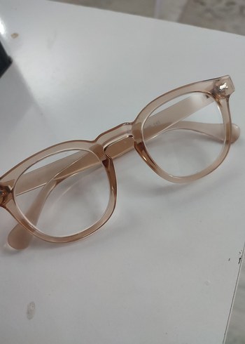 Şeffaf Bej Kadın Gözlüğü numarali - Görsel 3