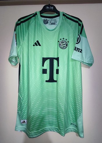 Bayern Münih Yeşil Neuer Kaleci Forması