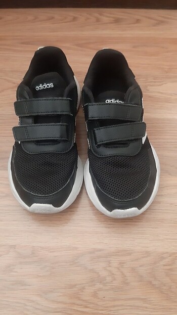 Adidas spor ayakkabi