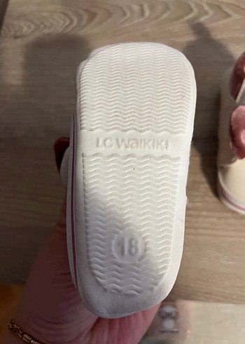 LC Waikiki Kurdeleli Beyaz Kız Bebek İlk Adım Ayakkabısı