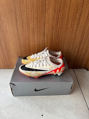 40 Beden Nike krampon