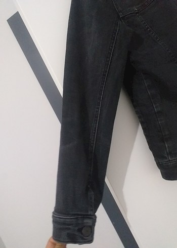 Siyah Düğmeli Kadın Kot Ceket - Görsel 3