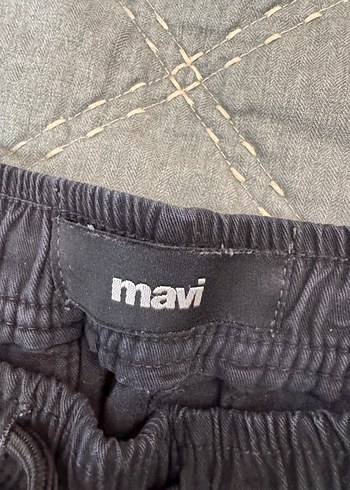 Siyah Rahat Kesim Erkek Bermuda Şort - Görsel 3