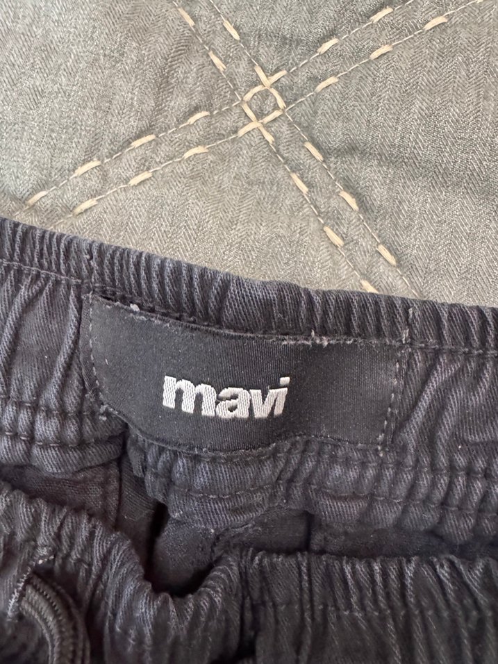 Siyah Rahat Kesim Erkek Bermuda Şort - Görsel 3