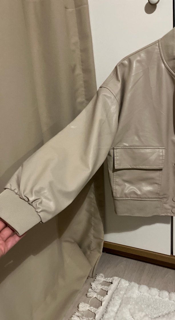 Düğmeli Bej Deri Kadın Ceket - Görsel 4