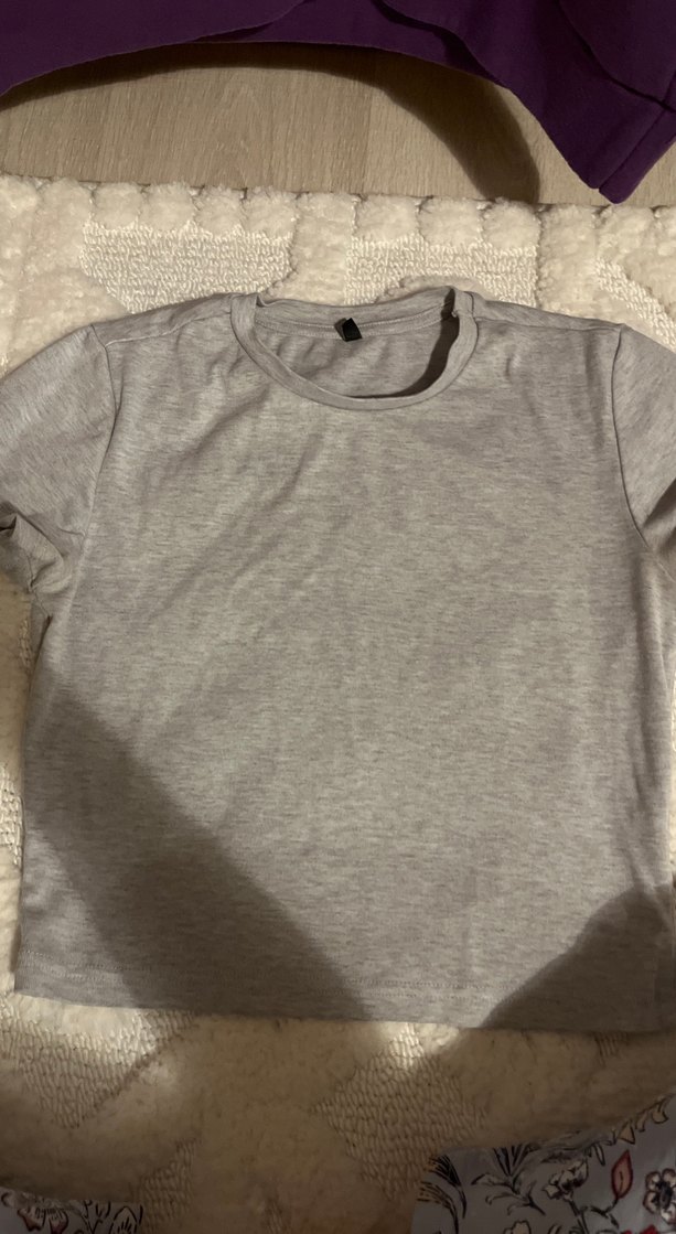 Gri Kısa Kollu Keten Tişört - Görsel 2