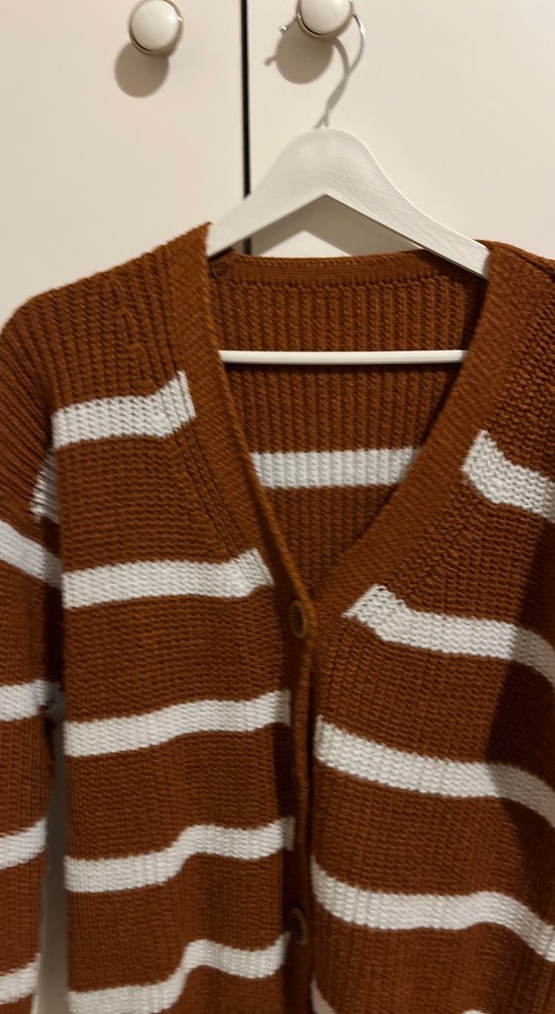 Kahverengi Çizgili Midi Triko Hırka - Görsel 4