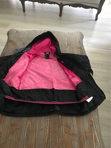 10 Yaş Beden The NORTH Face kız çocuk mont