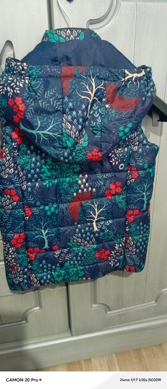 Desenli Kız Çocuk Yelek - Görsel 2