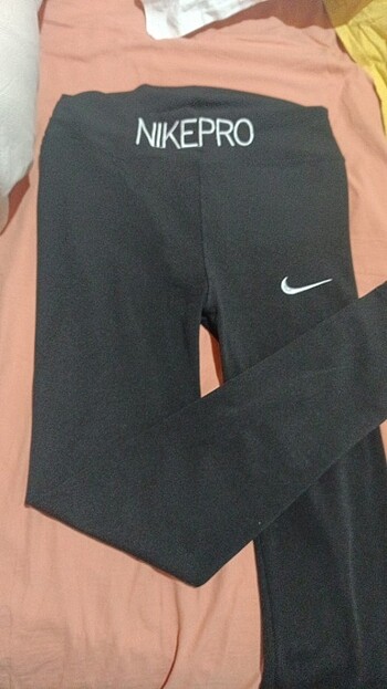 Nikepro tayt