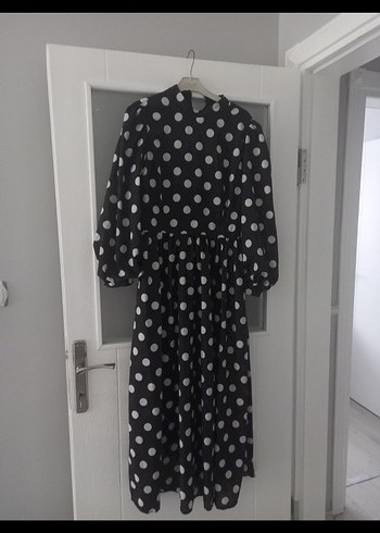 Siyah Puantiyeli Uzun Kollu - Görsel 2