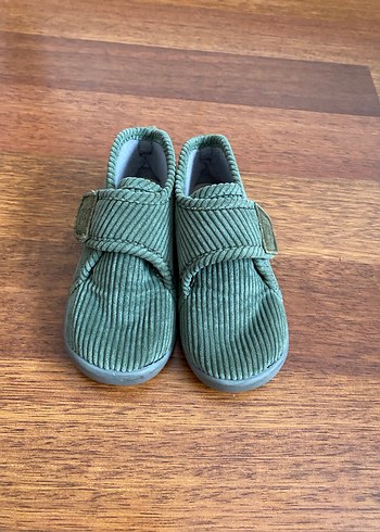 Erkek Çocuk Yeşil Sıcak Terlik İgor - Görsel 2