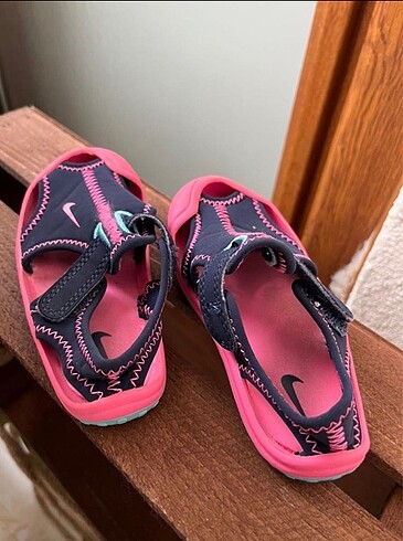 22 Beden Nike sandalet