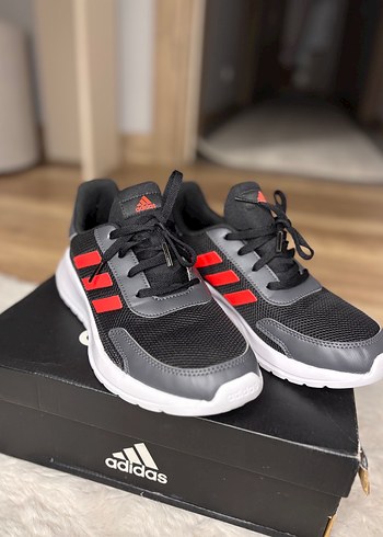 Adidas Gri Kırmızı Unisex Spor Ayakkabı - Görsel 8