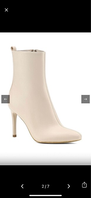 Nine west bot