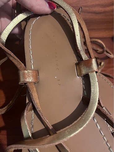 Zara Zara bağlamalı sandalet