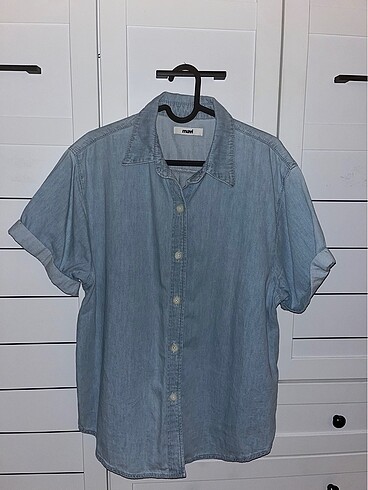 Denim gömlek