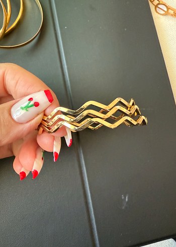 Zigzag ajda adet fiyatı Desenli Altın Renkli Esnek Bileklik