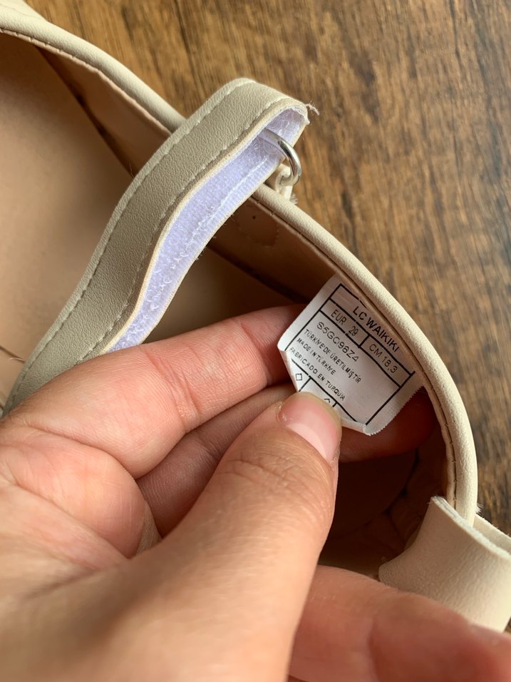 Kırık beyaz gösteri ayakkabısı - Görsel 3