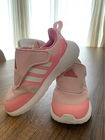 Adidas Fortarun spor ayakkabı pembe