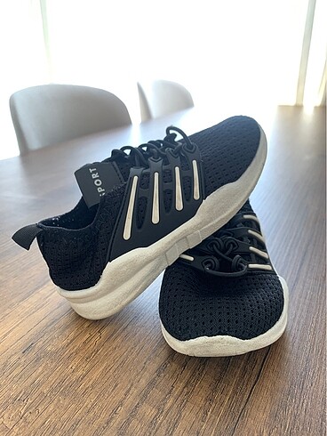 Deichmann Siyah unisex çok rahat spor ayakkabı
