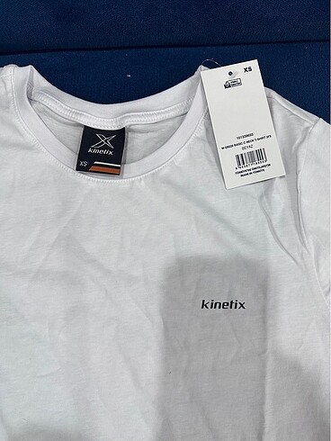 Kinetix Tişört