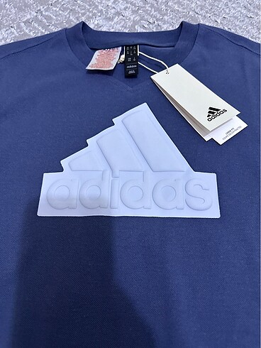 Adidas Tişört