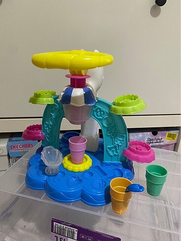 Playdoh dondurma dükkanı