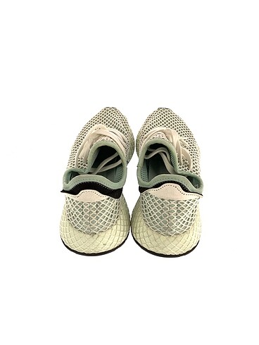 38.5 Beden Adidas Spor Ayakkabı %70 İndirimli.