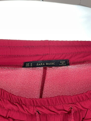 m Beden çeşitli Renk Zara Kumaş Pantolon %70 İndirimli.