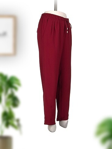 Zara Zara Kumaş Pantolon %70 İndirimli.