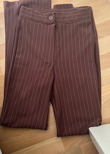Diğer Kahverengi Çizgili Likralı Kumaş Pantolon