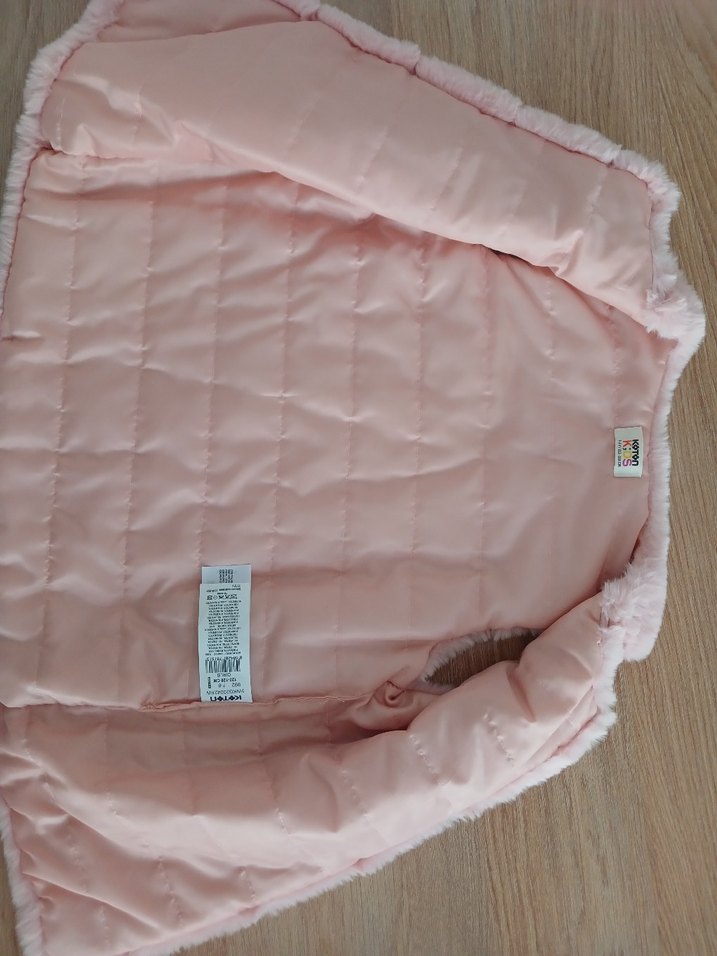 Kız Çocuk Pembe Peluş Yelek - Görsel 4