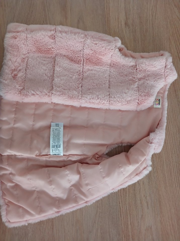 Kız Çocuk Pembe Peluş Yelek - Görsel 5