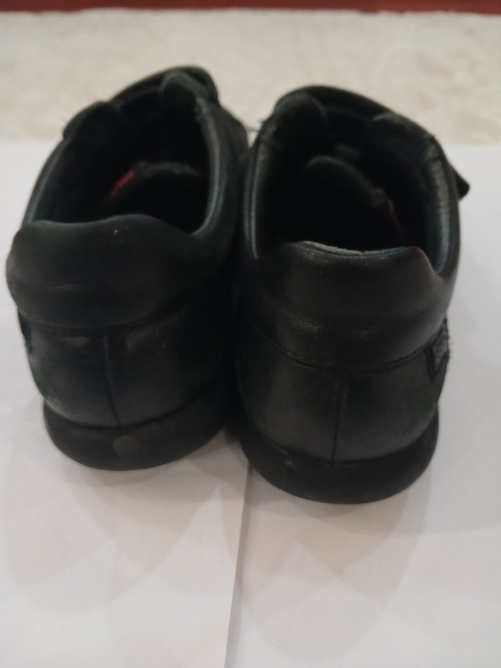 Erkek Çocuk Siyah Cırtlı Spor Ayakkabı - Görsel 4