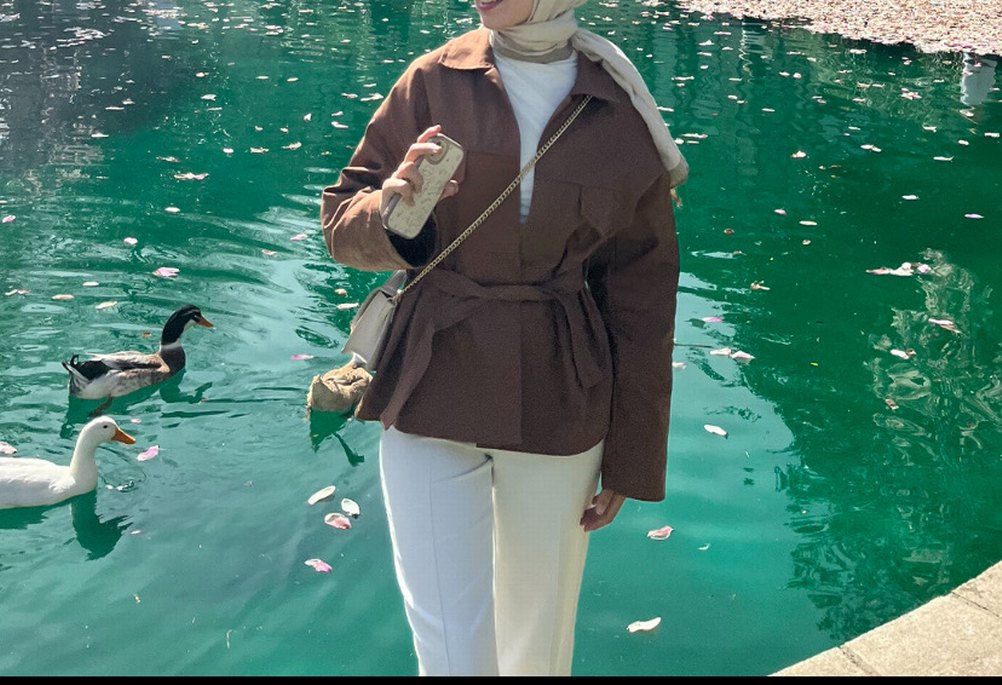 Bej Kemerli Kadın Ceket - Görsel 2