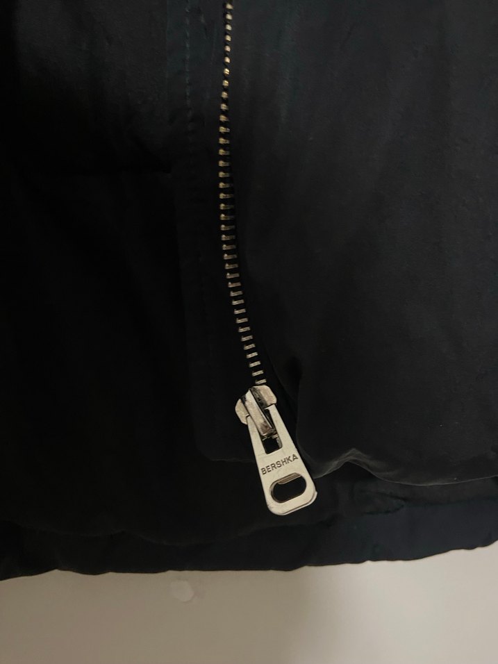 Siyah Fermuarlı Kadın Mont bershka - Görsel 3