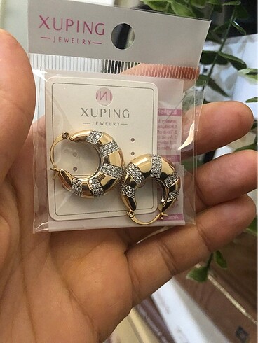 Diğer Xuping küpe