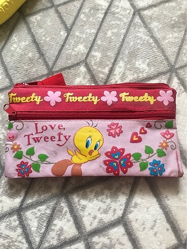 İki bölmeli Tweety kalemlik