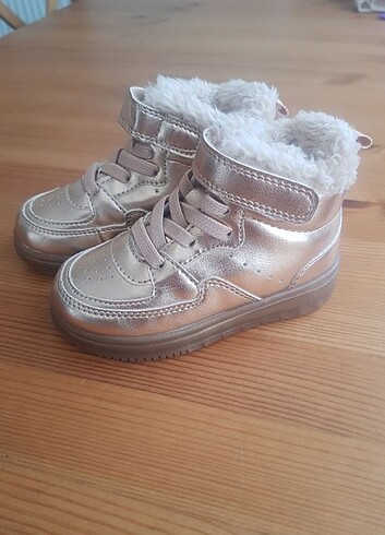 H&M SIFIR KIZ BEBEK AYAKKABISI 20-21