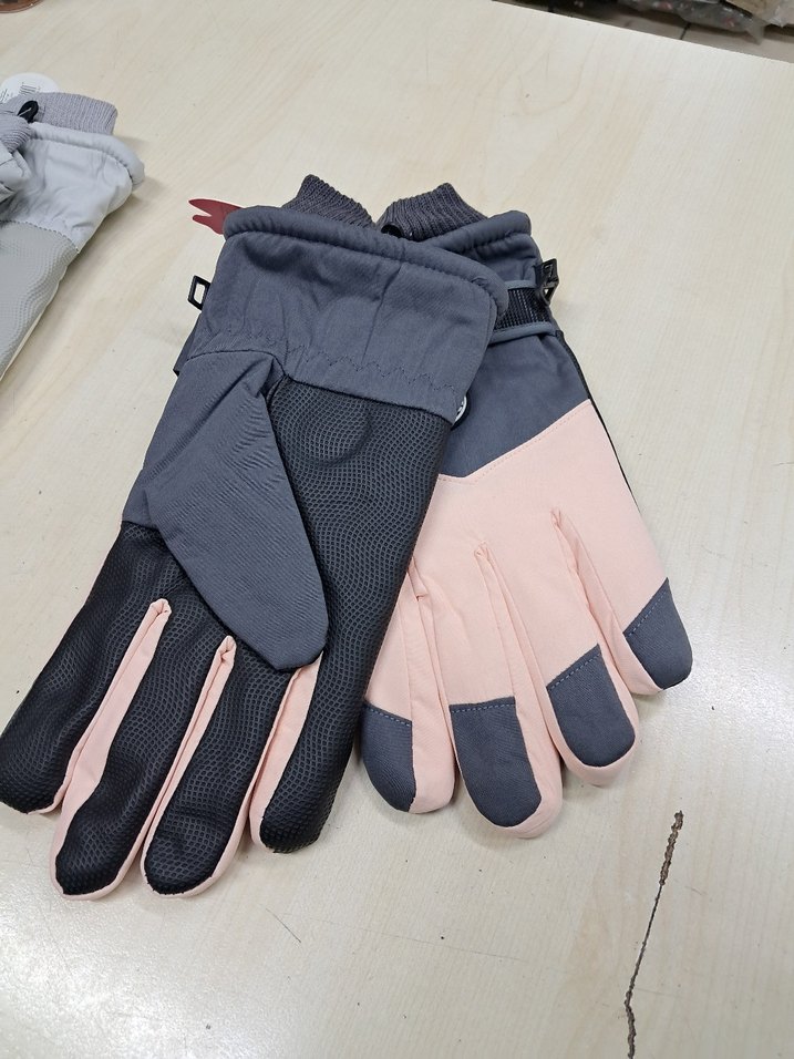 Kpt ithal bayan kar eldiveni Pembe Gri Streetwear Eldiven - Görsel 2